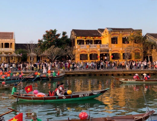 Lantern Boat Hoi An Price
