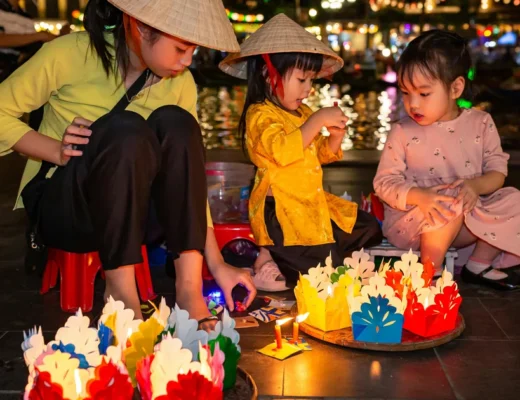 Best things to do in Hoi An at night lantern boat on Hoai River