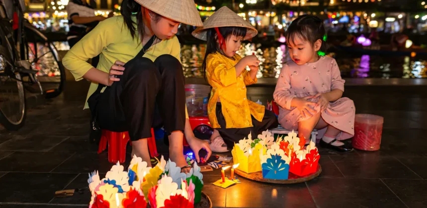 Best things to do in Hoi An at night lantern boat on Hoai River