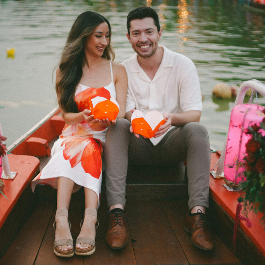 Romantic lantern boat experience in Hoi An river