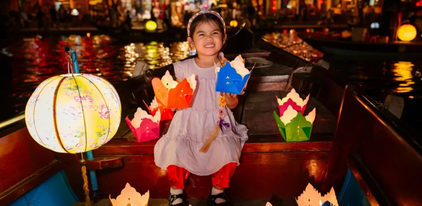 lantern-boat-hoi-an-worth-it-experience.jpg