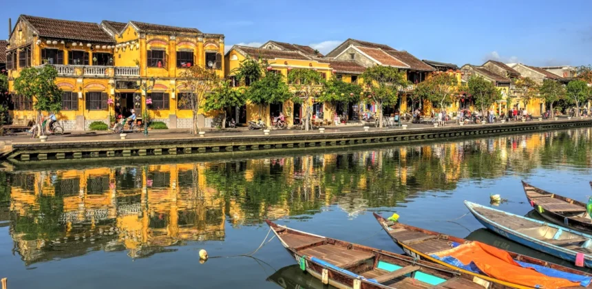 Hoi An Old Town lanterns and river view at sunset showing overall travel experience