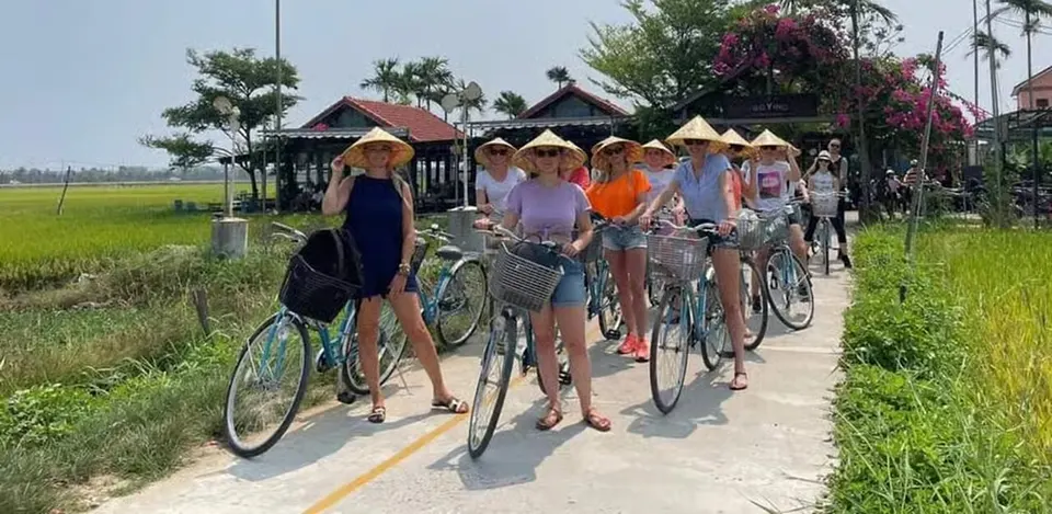 cam thanh eco tour for first time visitors in Hoi An Vietnam