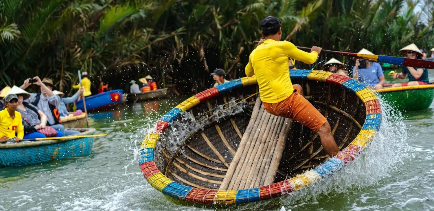 can you swim in hoi an river in Hoi An Vietnam