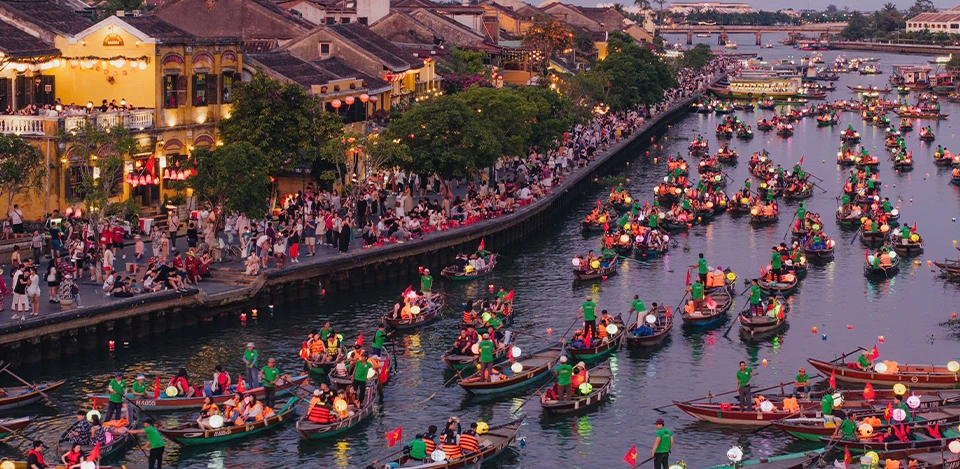 hoi an lantern boat tour in Hoi An Vietnam