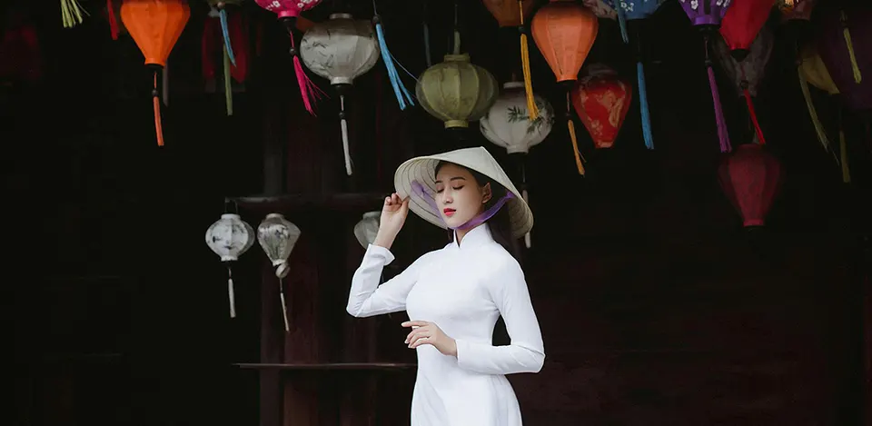 hoi an lantern release experience full guide in Hoi An Vietnam