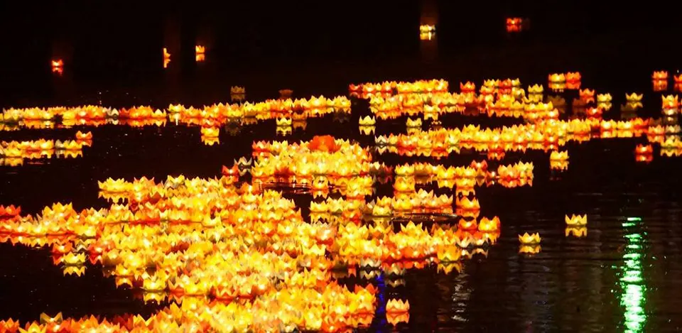 hoi an night river views best places to enjoy in Hoi An Vietnam