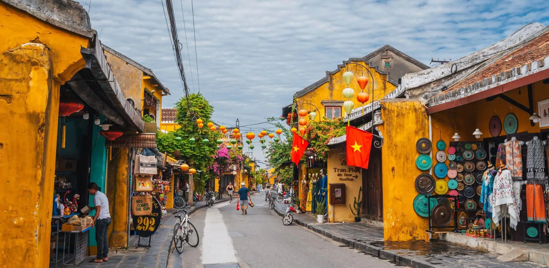 is hoi an better than hue in Hoi An Vietnam