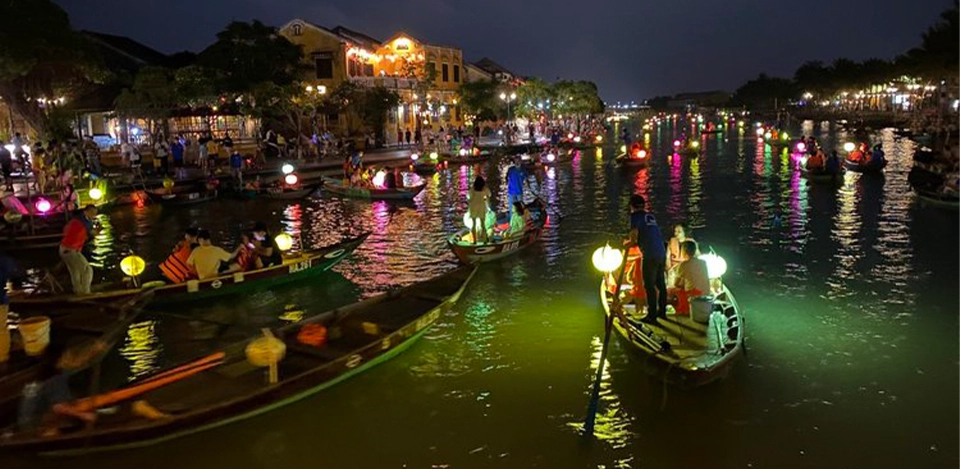 romantic things to do in hoi an in Hoi An Vietnam