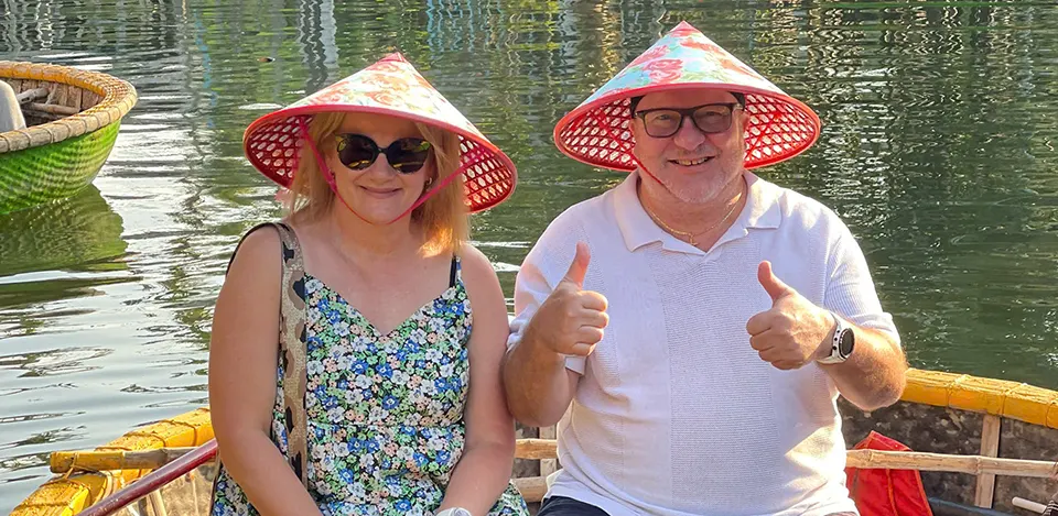 what to expect during a basket boat ride in Hoi An Vietnam